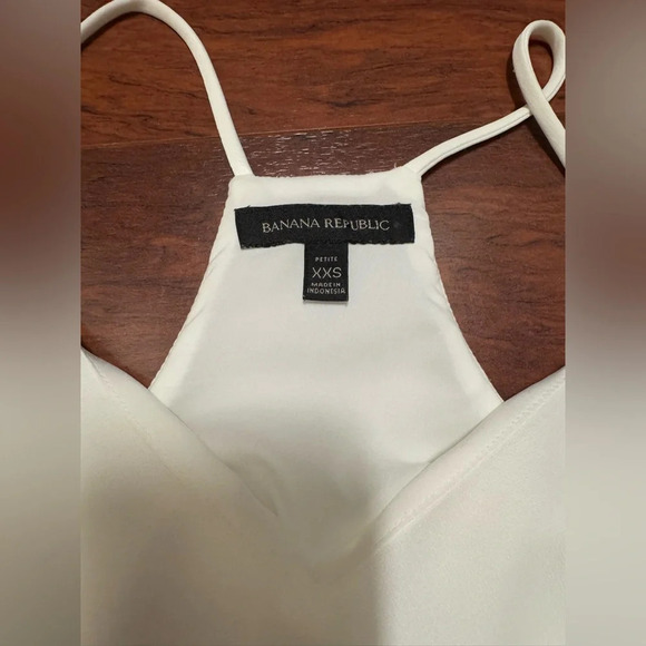 Banana Republic Tank XXS - Picture 2 of 3
